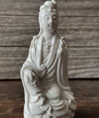 Chinese porcelain Guan Yin, earlier 20th c.