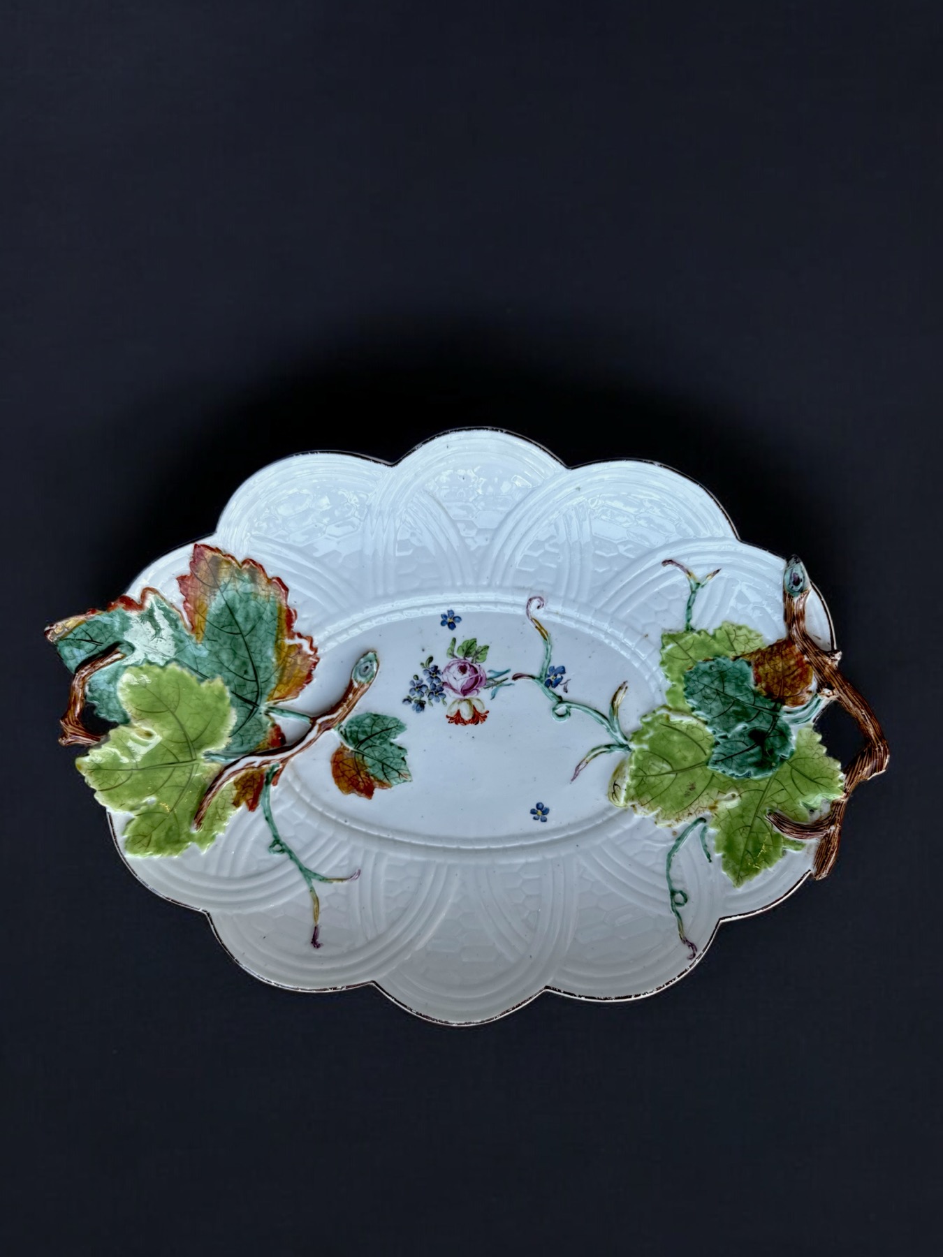 Chelsea serving dish, basket form with vine leaves, c. 1756